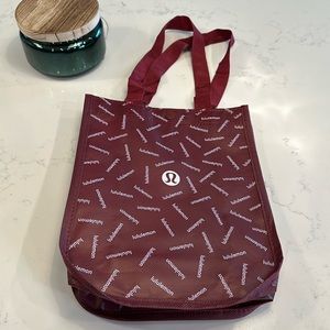 NEW Lululemon snap bag